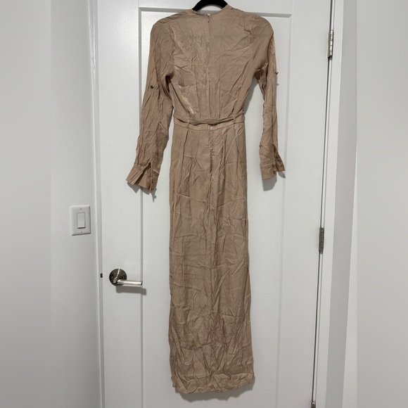 Runaway The Label Champagne Satin Maxi Dress with Belt, Size XS / US 2‎ - Picture 4 of 7